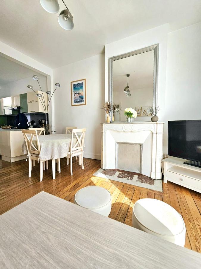 Appartement Douillet En Hyper Centre De Dieppe Exterior foto
